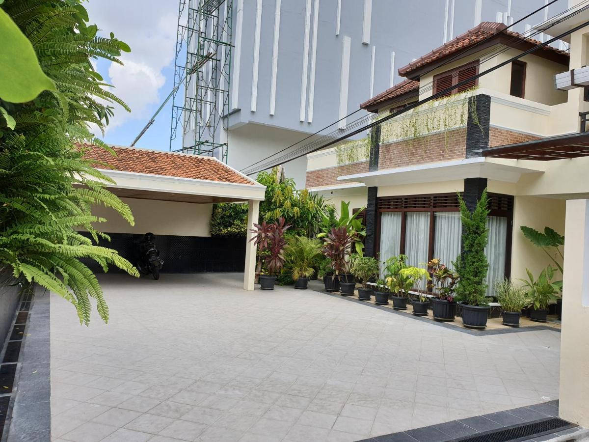 Malioboro Place Джокьякарта Экстерьер фото