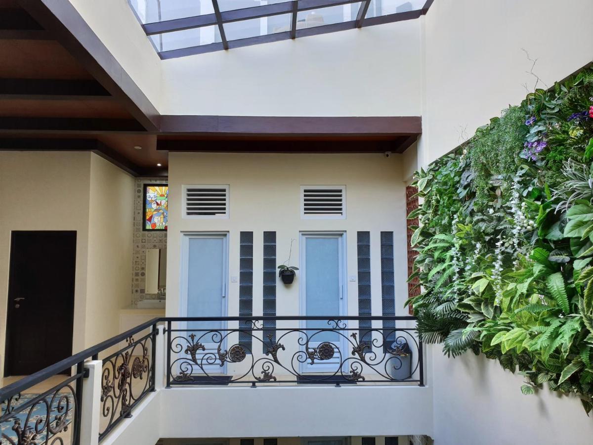 Malioboro Place Джокьякарта Экстерьер фото
